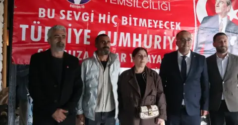 Eğitim-iş Bandırma’dan Cumhuriyet Kokteyli