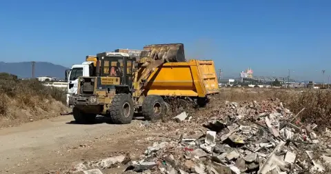 Burhaniye’de Kaçak Moloz Dökümüne 197 Bin Tl’ye Kadar Ceza