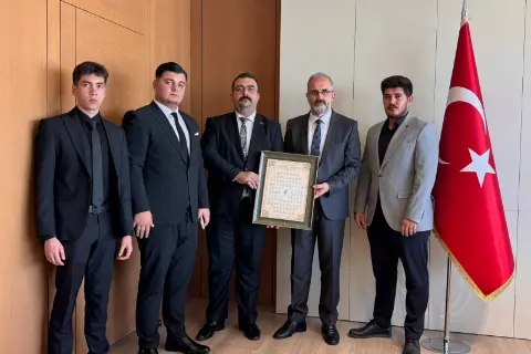 Banü Rektörü Boz, Bandırma ülkü Ocakları’nı Ağırladı