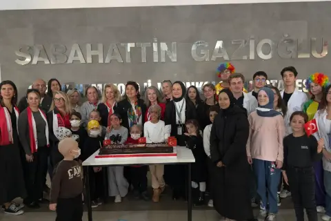 Altıeylül’de Sosyal Belediyeciliğin Yeni Adresi Kapılarını Açtı