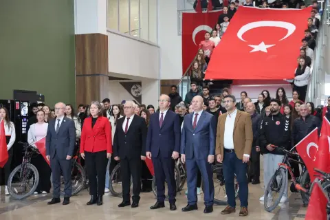 Gönen’de Cumhuriyet’in 103. Yılı Törenle Kutlandı