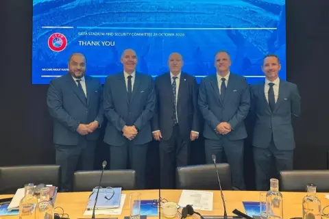 Dursunbey’de Yol Ve Kaldırımlarda çalışma