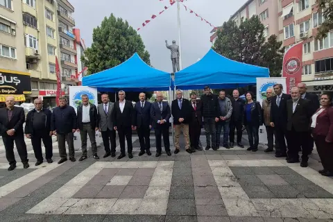 Susurluk’ta 10 Köye Kıyma Makinesi Desteği