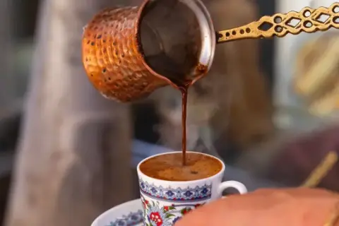 Karesi’de Mahalle Yolları İçin çalışmalar Sürüyor