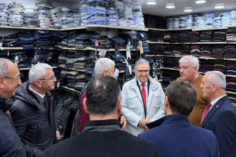 Akın: “atatürk’ün Emanetine 365 Gün Sahip çıkıyoruz”