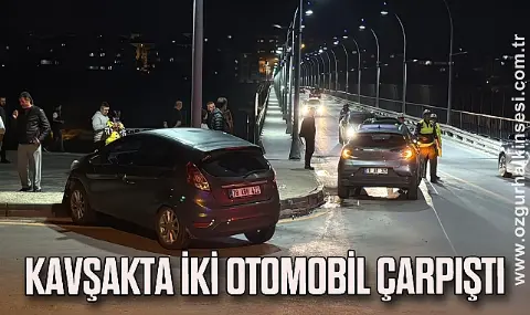Safranbolu'da kavşakta otomobil çarpışması: 2 yaralı
