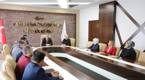 Ağrı’da özel Proje Uygulayan Okulların Değerlendirme Toplantısı Gerçekleştirildi