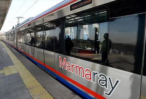 Marmaray'da aynı gün iki acı olay: Florya Akvaryum ve Ataköy'de yaşandı