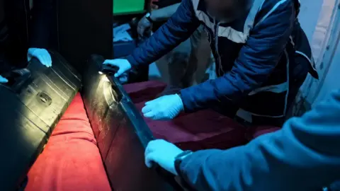 16 İlde Organize Suçtan 55 Şüpheli Tutuklandı