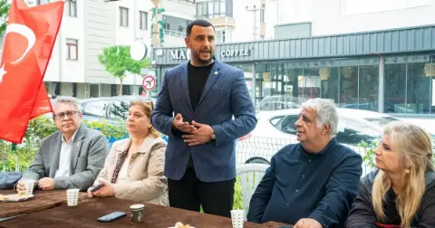 Yeni Parti Çiftlikköy İlçe Başkanı Savaş Kaşıkçı, “Emeklinin sorunu iktidarımızda sona erecek”