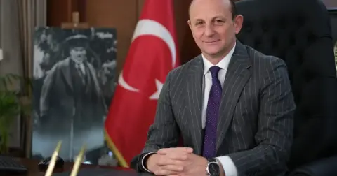 Çiftlikköy Belediye Başkanı Adil Yele, “Cumhuriyet, ülkemizin en büyük devrimidir”