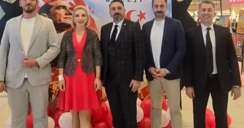 Uzmanlar Koleji’nden Cumhuriyet coşkusu!