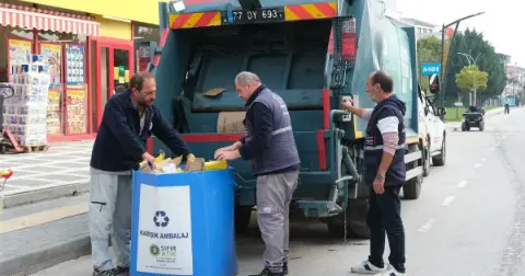 Çiftlikköy’de geri dönüşüm kapıdan başlıyor