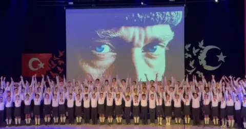 Yalova Uzmanlar Koleji Korosuna müzik dünyasından tam not! Fazıl Say Hayran kaldı