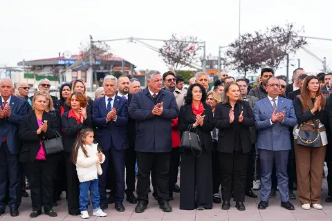 Yeni Parti Gebze’den Cumhuriyet Bayramı’nda Çelenk Töreni