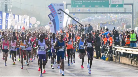 Kıtaları birleştiren İstanbul Maratonu yarın 48'inci kez koşulacak: İşte trafiğe kapatılacak yollar