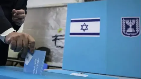 Komite, Netanyahu'nun seçim itirazlarına kapıyı kapattı
