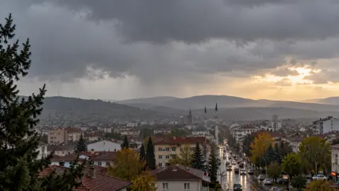 Yozgat’ta Yağış Yeniden Geliyor! Hafta Sonu Hava Nasıl Olacak?