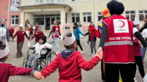 Akdağmadeni’nde Kızılay Haftası Etkinlikleri Başladı: İlk Durak Melikli Köyü Oldu