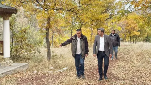 Aydıncık'ta Yeni Orman Parkı Heyecanı! Başkan Tekçam ve Müdür Uslu Sahaya İndi