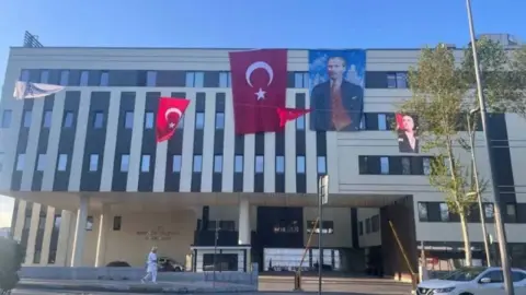Bakırköy Belediyesi soruşturmasında 39 şüpheli tutuklandı