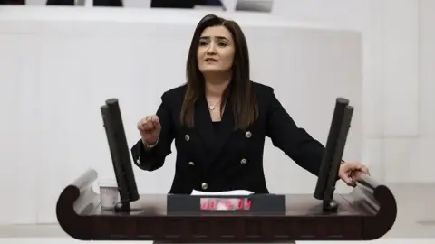 Basmane Çukuru Protokolüne CHP'den Suç Duyurusu