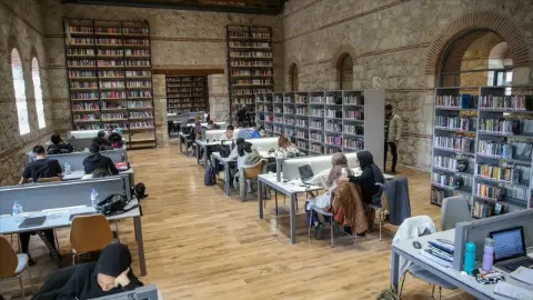 2027’de 10 yeni kütüphane açılıp 20 bin eser dijitalleşecek