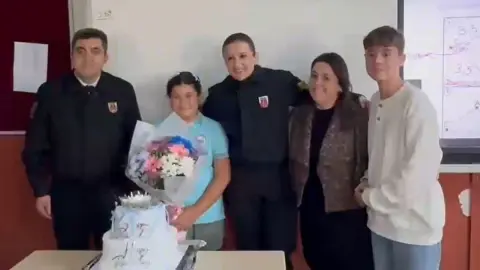 Şehit kızı Ada Su’ya jandarmadan doğum günü sürprizi